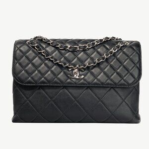 Chanel 12C In the Business Flap Noir Leather Quilted Shoulder Bag